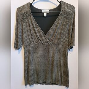 NWOT Green Patterned Top